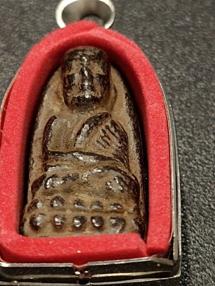 หลวงพ่อทวดวัดช้างให้เนื้อชินตะกั่วแถมเหรียญพ่อรวยตะโก รูปที่ 9