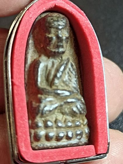 หลวงพ่อทวดวัดช้างให้เนื้อชินตะกั่วแถมเหรียญพ่อรวยตะโก