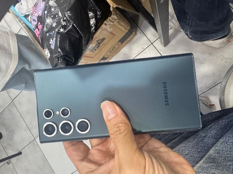 ขาย Samsung s22 ultra ram12 rom256g มีกล่องเครื่อง ใช้งานปกติ บอดี้มีรอยเคสกัด นัดรับ กทมจอปกติ ไม่เบริน์ ราคา 9900 บาท รูปที่ 3