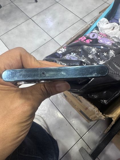 ขาย Samsung s22 ultra ram12 rom256g มีกล่องเครื่อง ใช้งานปกติ บอดี้มีรอยเคสกัด นัดรับ กทมจอปกติ ไม่เบริน์ ราคา 9900 บาท รูปที่ 9