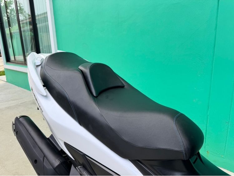 SUZUKI BURGMAN 400 สีขาว ปี2020 รถมือเดียว  รูปที่ 6