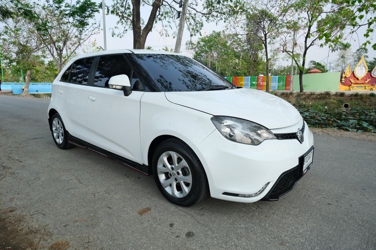 รถ MG MG3 1.5 X สี ขาว