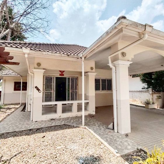 อื่นๆ มีบางส่วน สร้างเสร็จก่อน 2010 ใช่ บ้านในโครงการสมหวังเม้าท์เท่นวิว แม่ริม