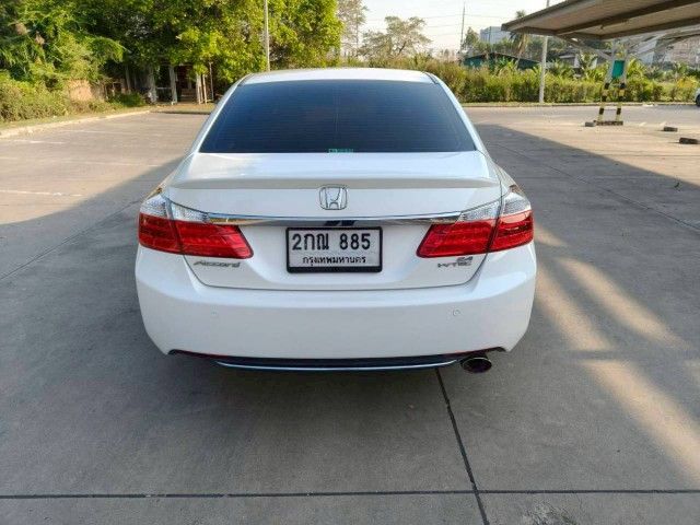 Honda Accord 2013 2.4 EL NAVI Sedan เบนซิน เกียร์อัตโนมัติ ขาว รูปที่ 3