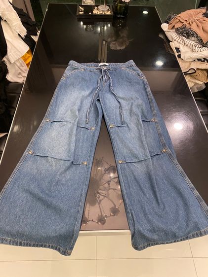 ปราด้า เดนิม กางเกงยีนส์ ทรงขากระบอกกว้าง รูปที่ 2