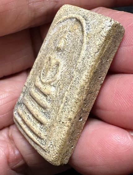 พระสมเด็จล.ป.นาค วัดระฆัง พิมพ์เทวดาพิมพ์เล็ก องค์ละ1250 องค์ที่3 มีซ่อมเดิมด้านหลัง 1000 รูปที่ 8