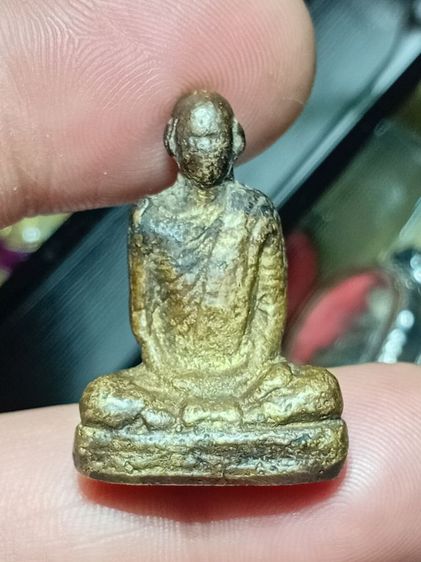 รูปหล่อหลวงพ่อเดิม