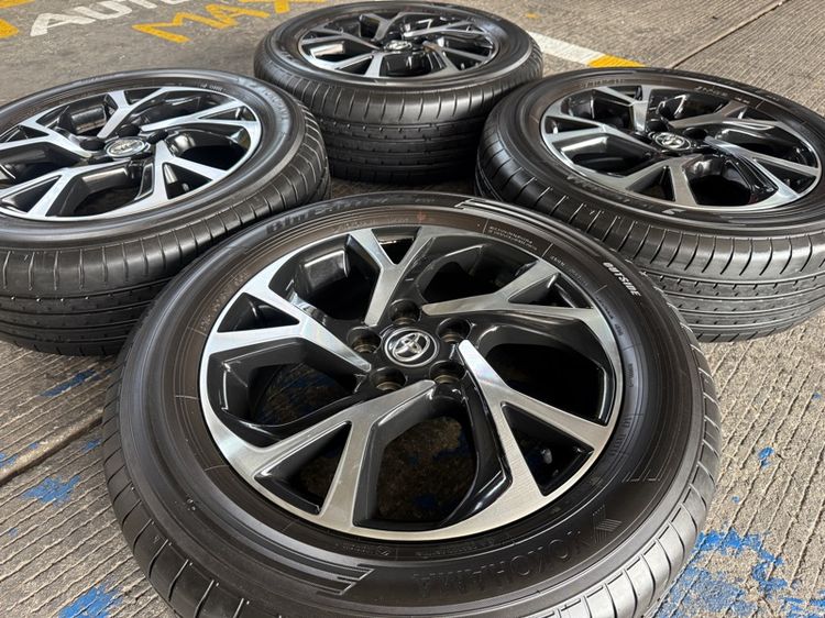 TOYOTA CH-R. 17 นิ้ว TOP SAKURA 🔥 รูปที่ 3