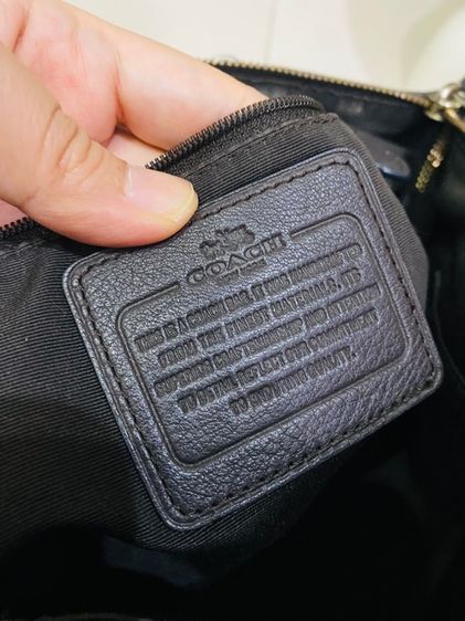 Used COACH SMALL KELSEY SATCHEL IN SIGNATURE WITH LEATHER TRIM แท้  รูปที่ 9