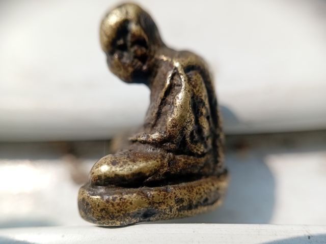 รูปหล่อโบราณหลวงพ่อเขียน รูปที่ 4