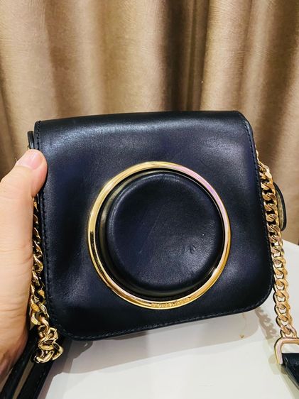Michael Kors Scout Leather Camera Bag สีดำ มือสอง สภาพดี ใช้งานได้อีกยาว รูปที่ 5