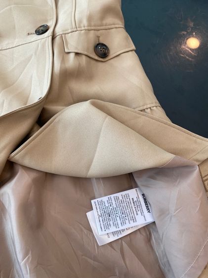 เบอร์เบอรึ่ เดรสสูท กึ่งเทรนด์โค้ท สภาพใหม่เอี่ยม รูปที่ 11