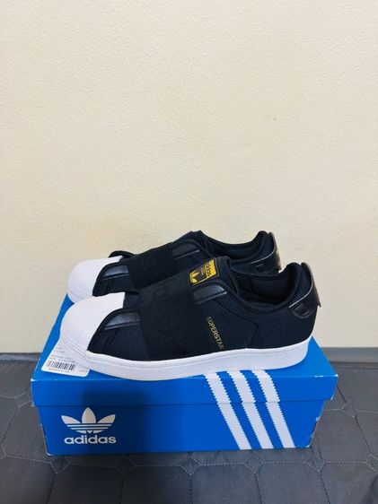 รองเท้า Adidas รูปที่ 3