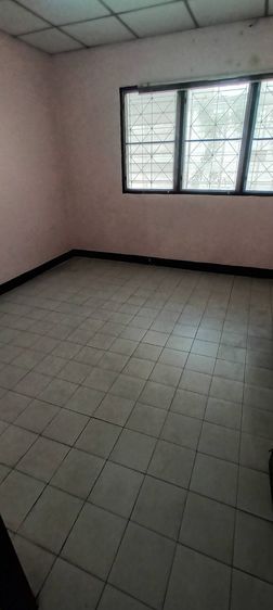 ขายทาวน์เฮ้าส์มือสอง