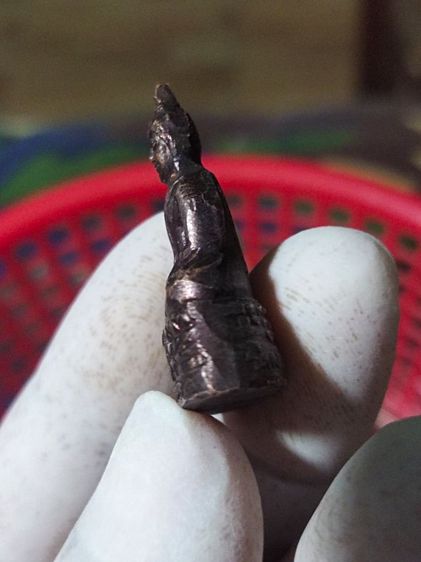 พระกริ่ง

หลวงพ่อหิน วัดศรีราษฎร์ อ.บางใหญ่ จ.นนทบุรี
รุ่นสมปรารถนา จัดสร้างปี พ.ศ.2534

 รูปที่ 2