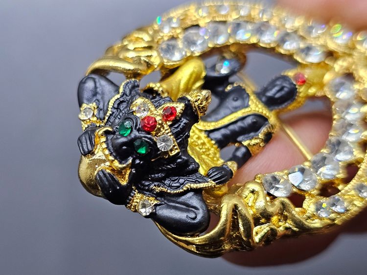 ล็อกเก็ตพระเทวราชโพธิสัตว์ จตุคามรามเทพ รุ่นทุ่งเศรษฐี องค์ดำ เนื้อลงยาฝังเพชร พิธีพุทธาภิเษก 5 วาระ วัดมหาธาตุวรมหาวิหาร นครศรีธรรมราช ปี25 รูปที่ 5