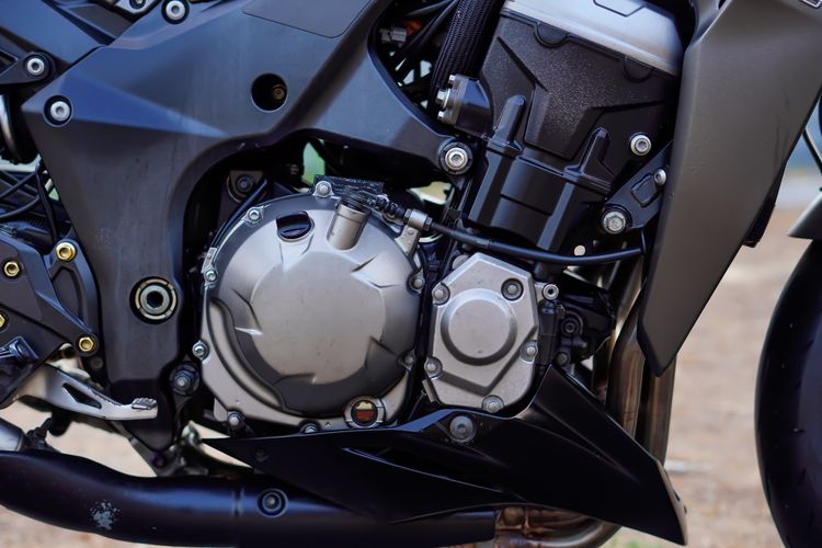 KAWASAKI Z1000 ABS ปี 2014 ฟรีดาวน์ ของแต่งหลักแสนไปเลย รูปที่ 12