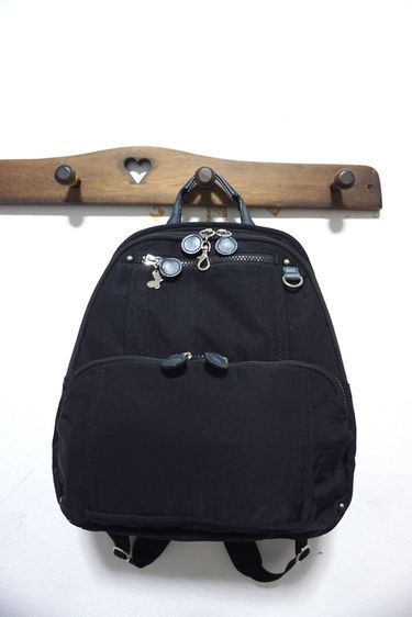 กระเป๋าเป้สะพายหลัง  ถือ  KANANA  PROJECT  BACKPACK  🎀  ใหม่มากค่ะ  ลูกปอมไม่มีติดมานะคะ รูปที่ 2