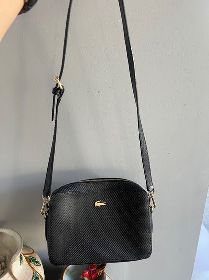 กระเป๋าสะพาย lacoste  2 ใบ แท้ รูปที่ 7