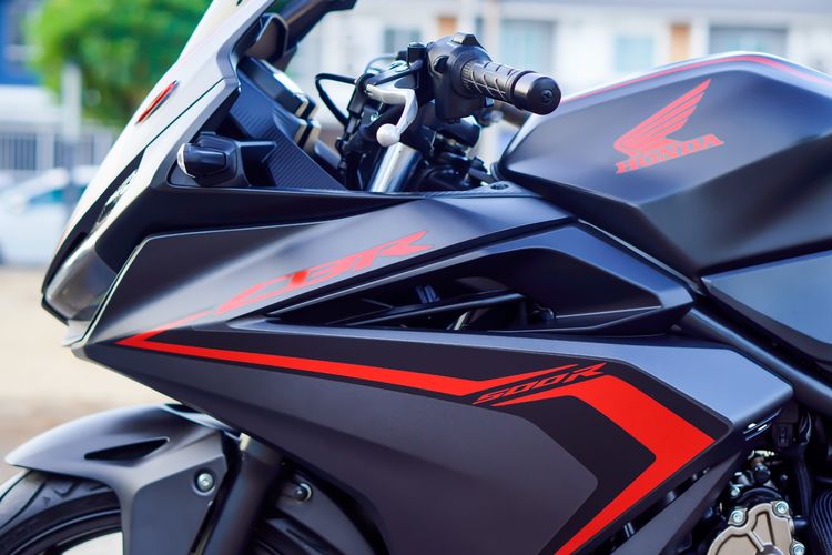 HONDA CBR500R ABS ปี 2020 เริ่มต้นฟรีดาวน์ ค่างวด 2913 บาท ออกได้ทุกอาชีพ รูปที่ 16