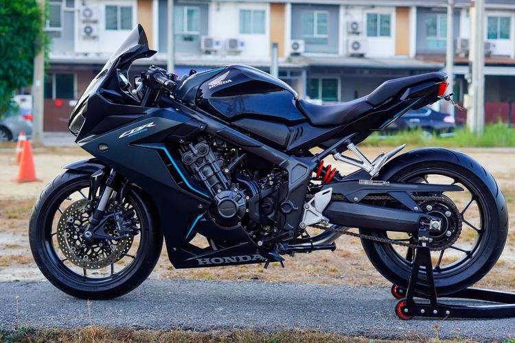  HONDA CBR650R ABS ปี 2023 เริ่มต้นฟรีดาวน์ รถมือเดียว สภาพสวย พร้อมซิ่ง รูปที่ 5