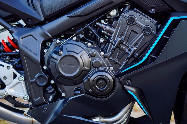  HONDA CBR650R ABS ปี 2023 เริ่มต้นฟรีดาวน์ รถมือเดียว สภาพสวย พร้อมซิ่ง รูปที่ 8