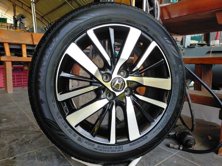 แม็กฮอนด้า ขอบ16 พร้อมยางดันลอป ป้ายแดง185 60 16 ปลายปี23 มีตุ่มหน้ายางทุกเส้นใส่ jazz city ได้ทุกรุ่น