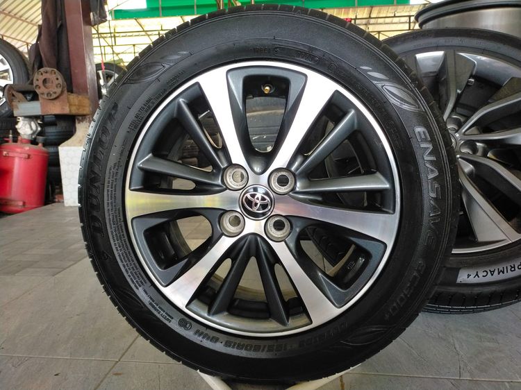 แม็กโตโยต้า ขอบ15 พร้อมยางดันลอป 185 60 15 ปี23 แม็กสวยตามรูปทุกวงไม่คดไม่ดุ้ง  ยางสวยทุกเส้นใส่ yaris vios ได้ทุกรุ่น รูปที่ 2