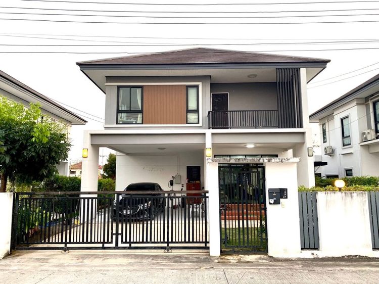 ขายบ้านเดี่ยว 2 ชั้น 3 ห้องนอน 2 ห้องน้ำ 77 ตรว.