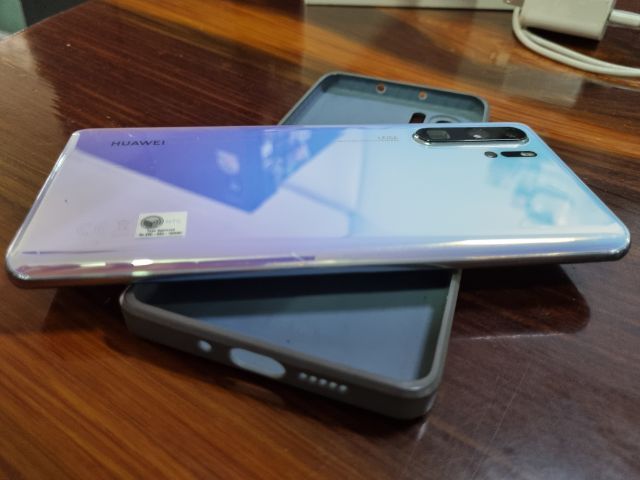 Huawei P30 Pro 256GB ฟรี Micro SD Card 2 อัน รูปที่ 5