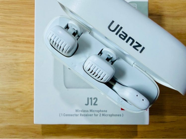 Ulanzi J12 (Type-C) ไมโครโฟนไร้สาย
