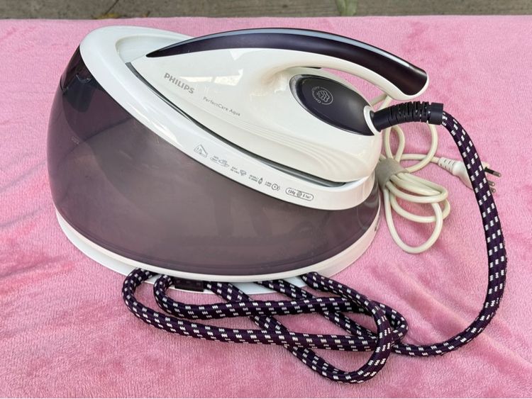 เตารีดไอน้ำ