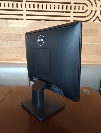ขาย จอมอนิเตอร์ มือสอง สภาพดี ยี่ห้อ DELL
รุ่น E1715S ขนาด 17 นิ้ว
ใช้งานได้ปกติ เจ้าของขายเองค่ะ 

ช่องเสียบ VGA  Display 
 รูปที่ 6
