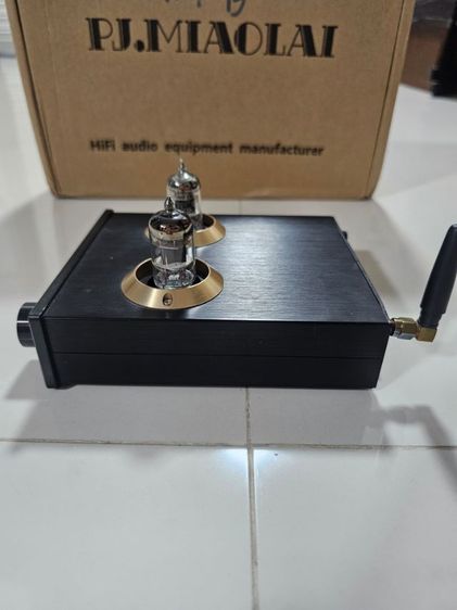 ขายปรีแอมป์หลอด PJ Miaolai M7 สภาพสวย เสียงดี ใช้งานปกติ
พร้อมกล่อง และหลอด 6J1 จำนวน 3 หลอด รูปที่ 9