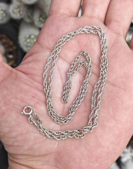 สร้อยคอและจี้ สร้อยคอเงินแท้ งานเก่า ลายสวยมาก แบ่งปันหลักร้อยครับ