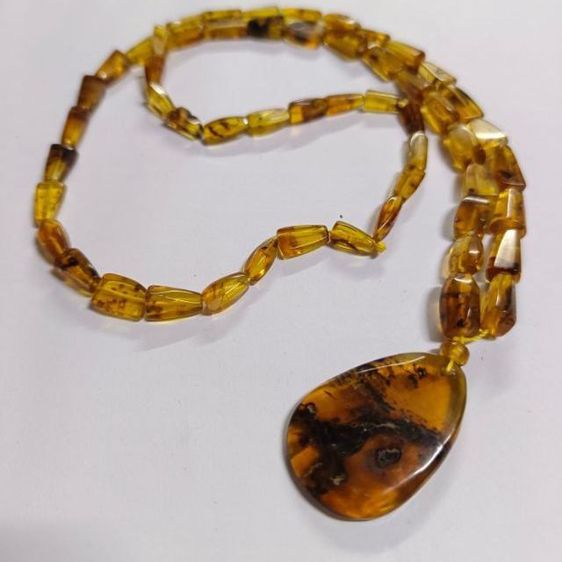 อื่นๆ สร้อยคอและจี้ สร้อยอำพัน พร้อมจี้