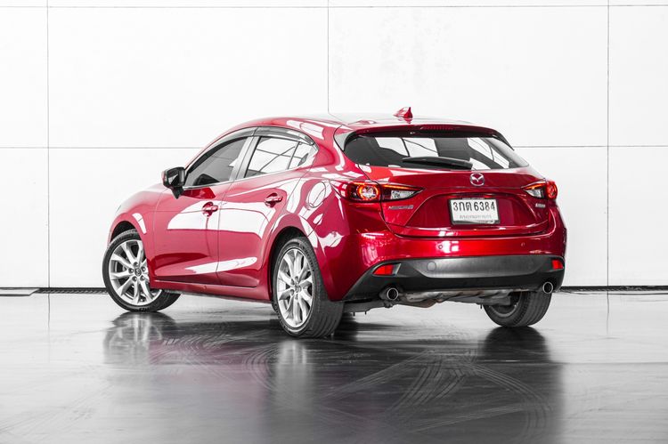 Mazda Mazda3 2025 2.0 S Sedan เบนซิน ไม่ติดแก๊ส เกียร์อัตโนมัติ แดง รูปที่ 4