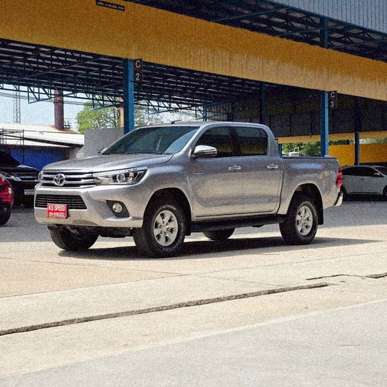 รถ Toyota Hilux Revo 2.4 G Prerunner สี เทา