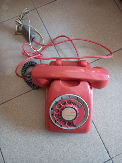 โทรศัพท์หมุนโบราณ รูปที่ 5