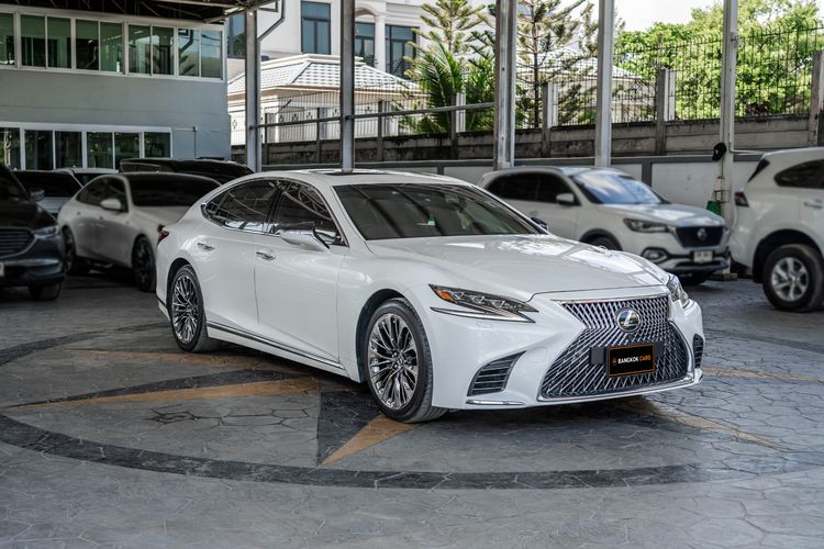 รถ Lexus LS500 รุ่นย่อยอื่นๆ สี ขาว