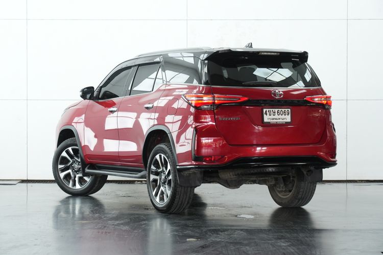 Toyota Fortuner 2023 2.4 LEGENDER 2WD AT Utility-car ดีเซล ไม่ติดแก๊ส เกียร์อัตโนมัติ แดง รูปที่ 4