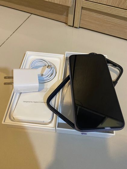 64 GB IPhone 11 64G Th