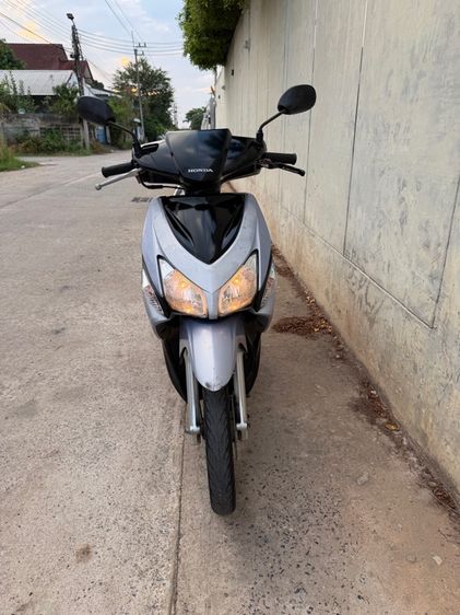 Honda Click เทาดำ พร้อมทะเบียนสวย รูปที่ 7