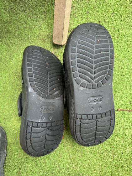 Crocs เท้า 37.5  M5 W7 สีดำ รูปที่ 10