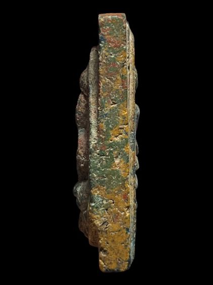 พระสมเด็จพิมพ์ใหญ่ เนื้อเบญจรงค์ หลังพระปิดตา รูปที่ 3