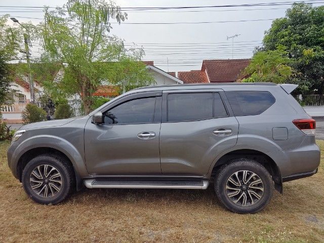 Nissan Terra 2019 2.3 VL Utility-car ดีเซล เกียร์อัตโนมัติ เทา รูปที่ 3