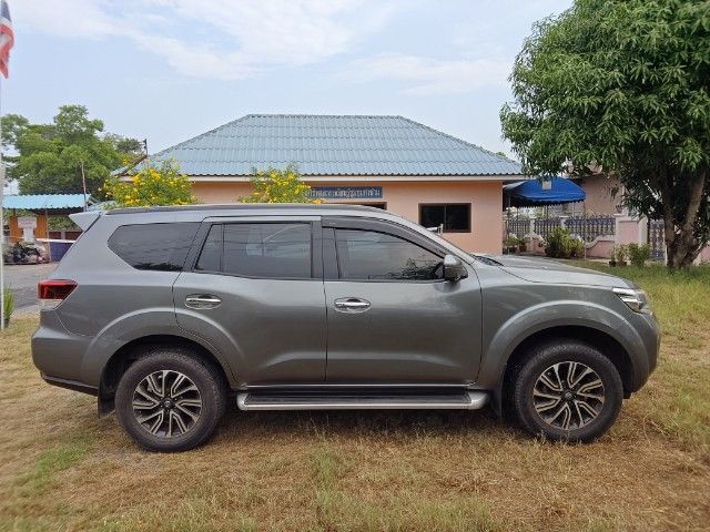 Nissan Terra 2019 2.3 VL Utility-car ดีเซล เกียร์อัตโนมัติ เทา รูปที่ 4