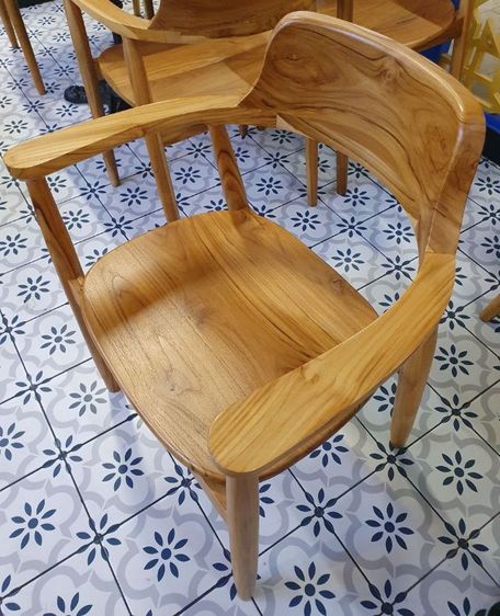 ชุดโต๊ะแผ่นหินขาวอิตาลีเก้าอี้ไม้แท้ รูปที่ 11