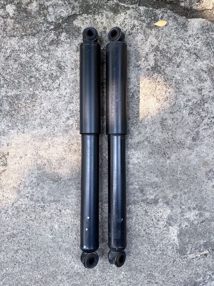 ขายโช๊คหลังเดิมแท้ ISUZU 1 คู่