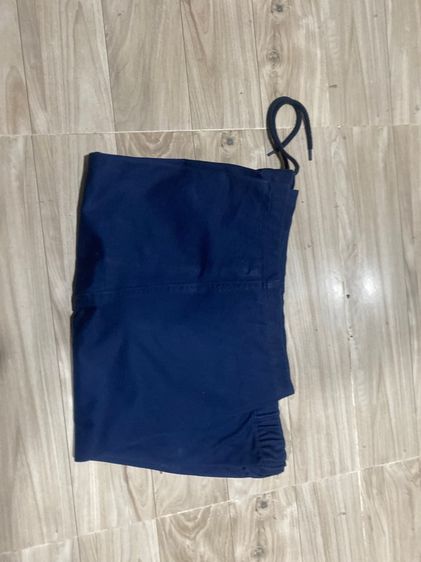 ขายกางเกงขาสั้นสีน้ำเงิน GU เอว 34-36“ รูปที่ 2